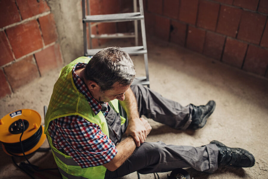 worker on a construction site in san diego that is at risk for personal injury on the job