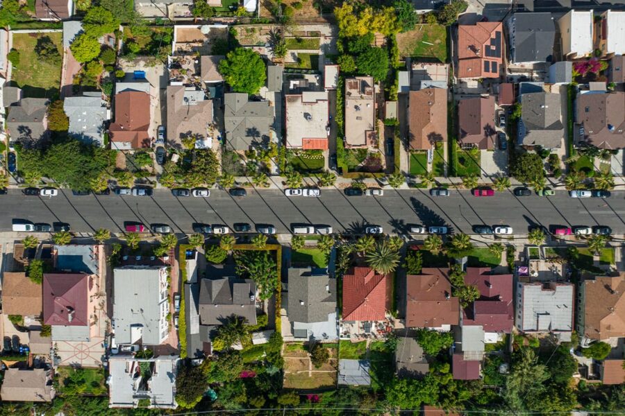 neighborhood in los angeles where real estate trends and law have been reshaped wildfires
