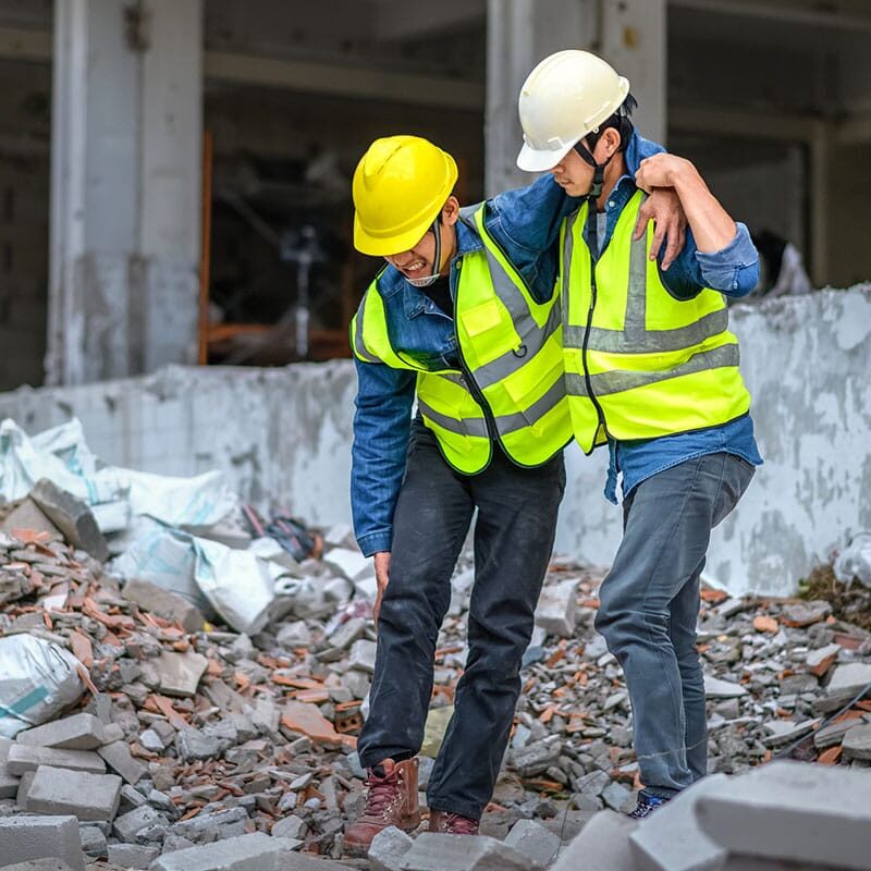 workers after a construction site injury in Los Angeles