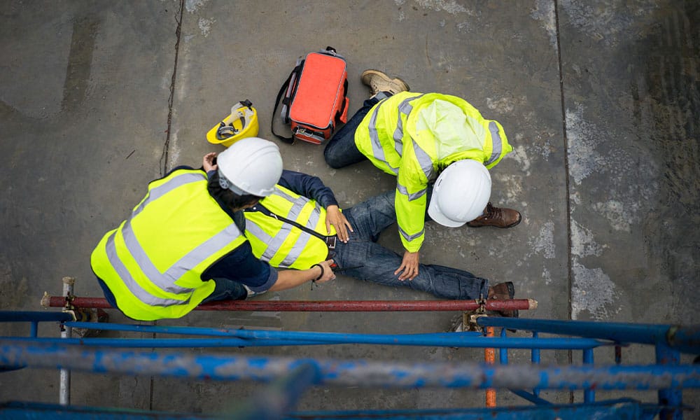 worker injured on a construction site in los angeles