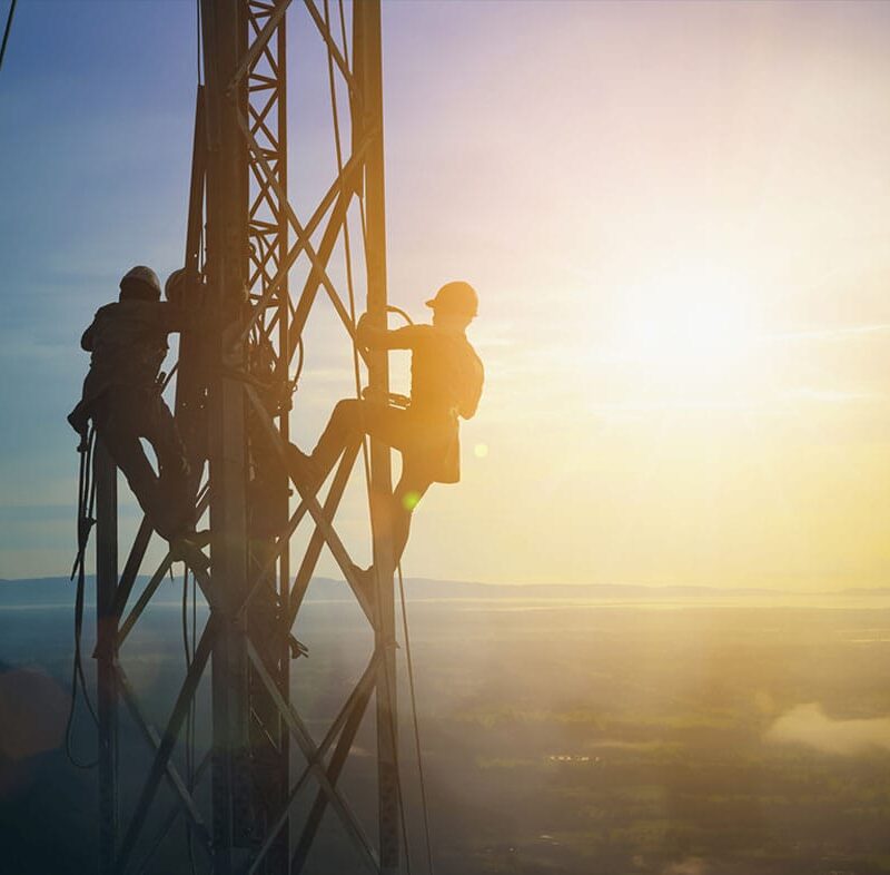 workers before an electrocution injury on a Los Angeles construction site