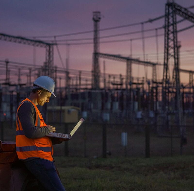electrical worker on a San Diego construction site