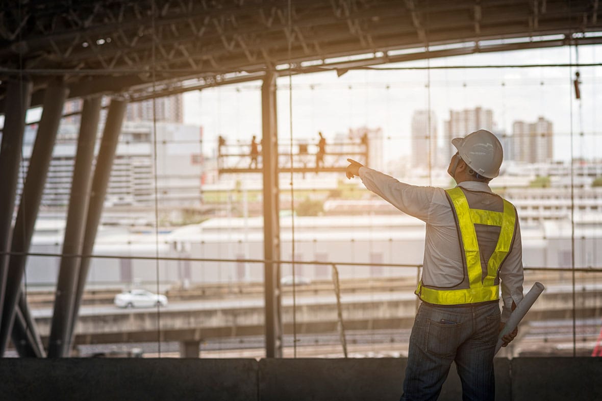 construction worker handling a delay in San Diego, CA